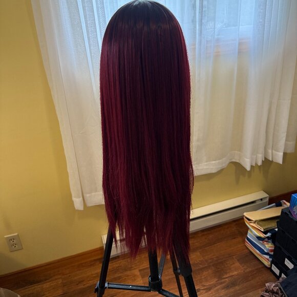 Burgendy Front Synthetic Wig 🤩 - Picture 1 of 3